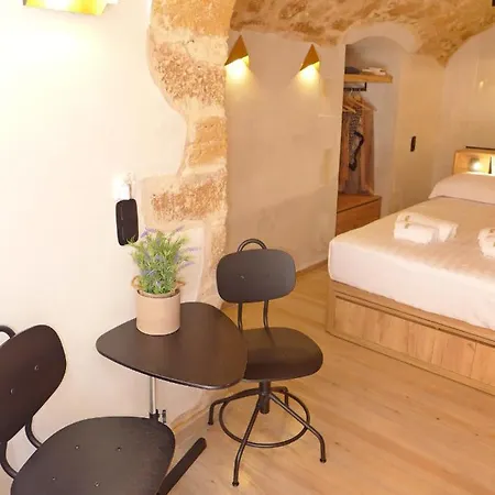 Eva Guest house