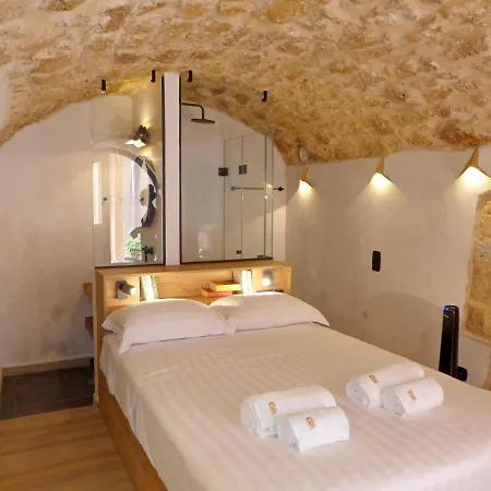 Eva Guest house