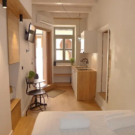 Eva Guest house
