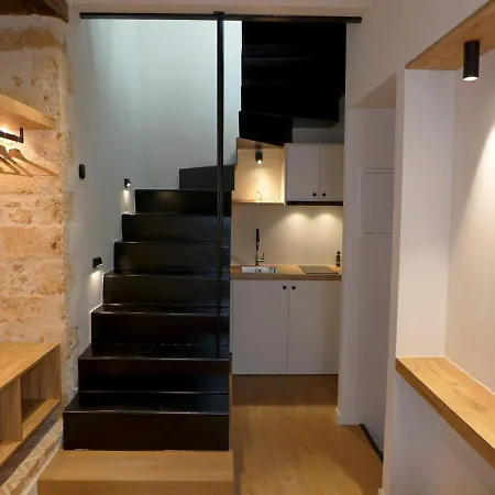 Eva Guest house