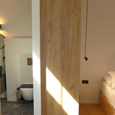 Eva Guest house