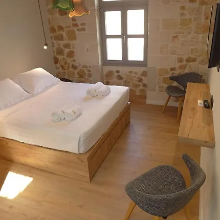 Eva Guest house *